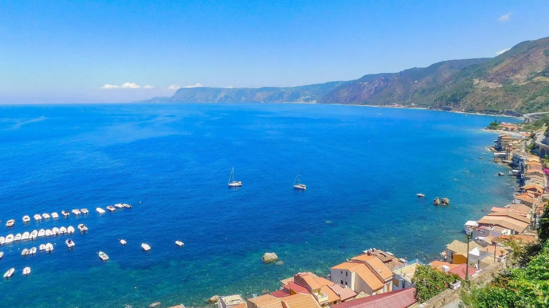 2 Bedroom Beautiful Apartment In Reggio Calabria 0*,  Italy